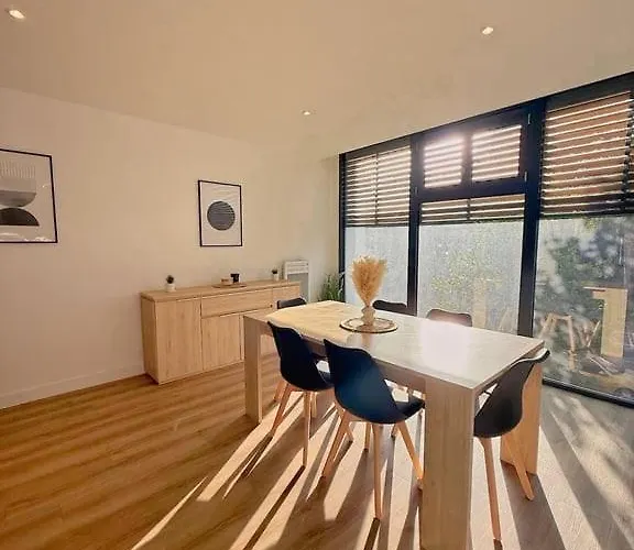 Grand Square -5 Min From Train Station & Center La Rochelle (Charente-Maritime)